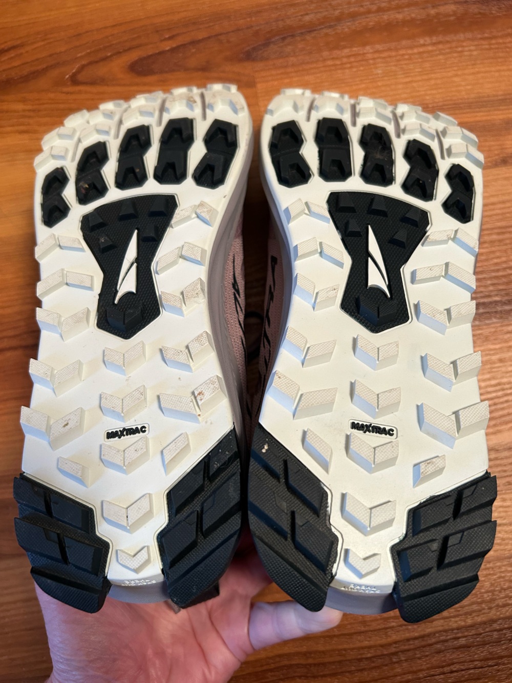 Altra Lone Peak 9 - Women’s 9 - Picture 6 of 6